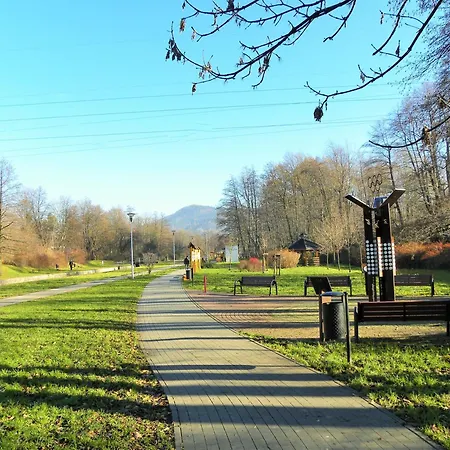 Miodowa W Straconce アパート *